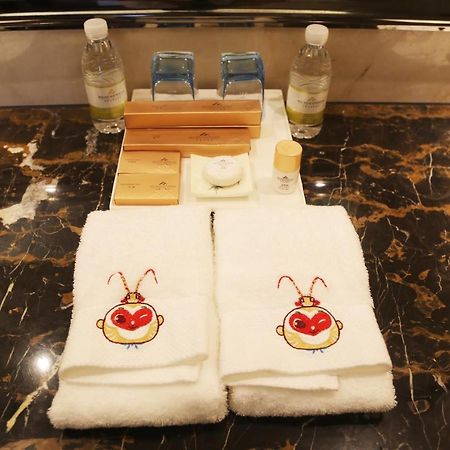 Huaguoshan Hotel Лянюнган Екстериор снимка