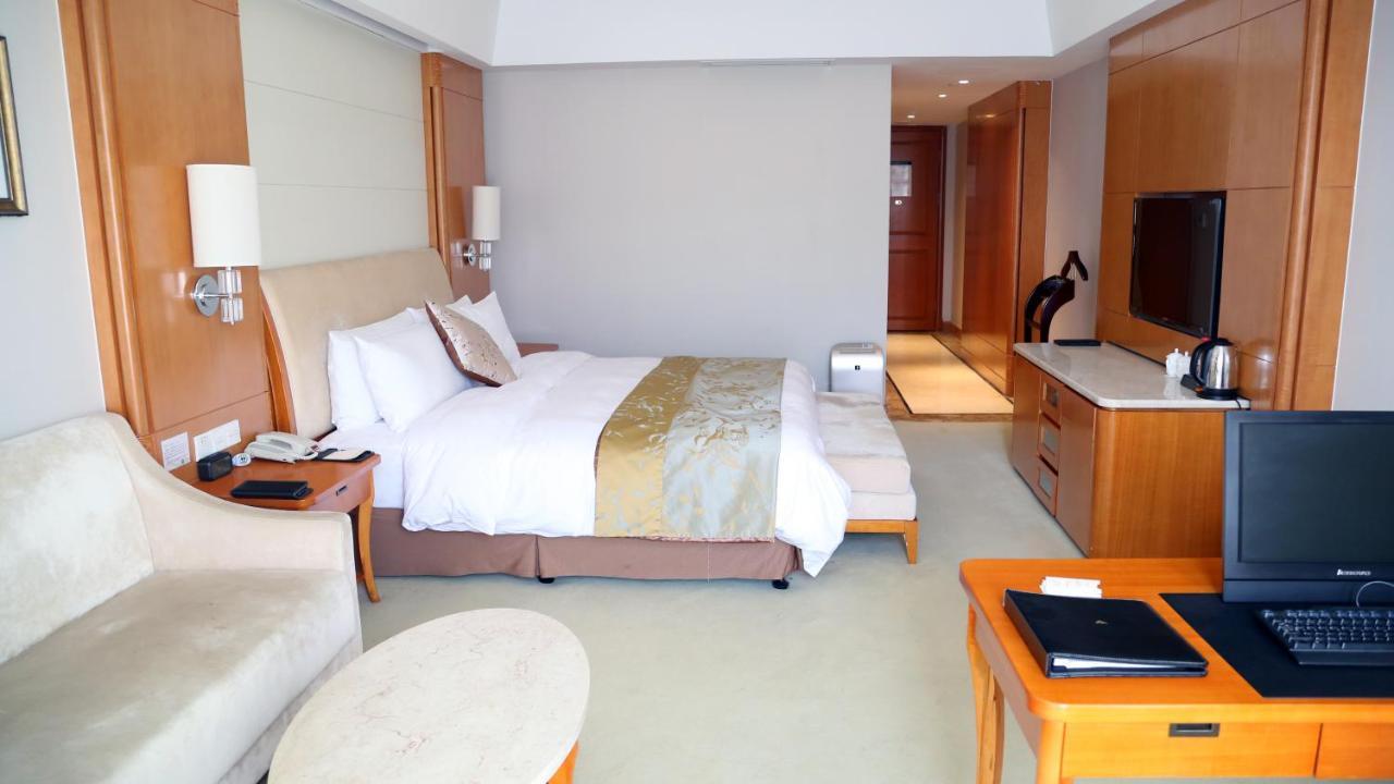 Huaguoshan Hotel Лянюнган Екстериор снимка