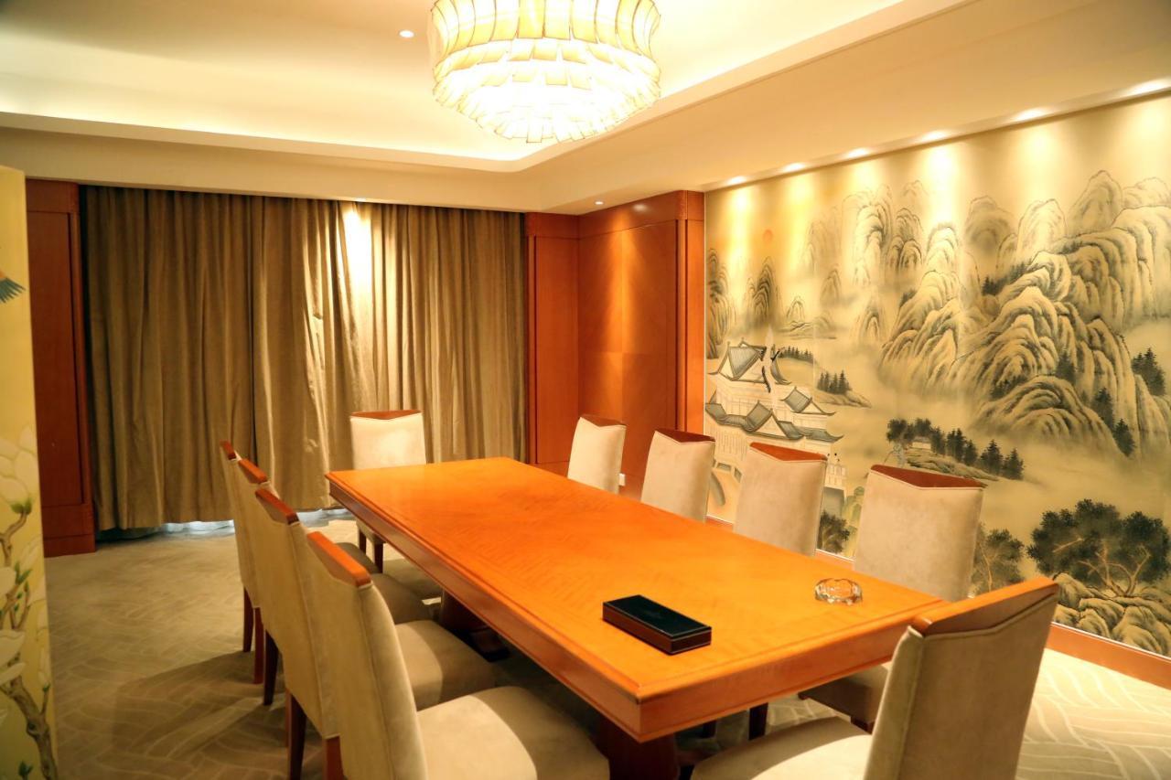 Huaguoshan Hotel Лянюнган Екстериор снимка